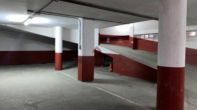 Garaje en Alquiler en Canido