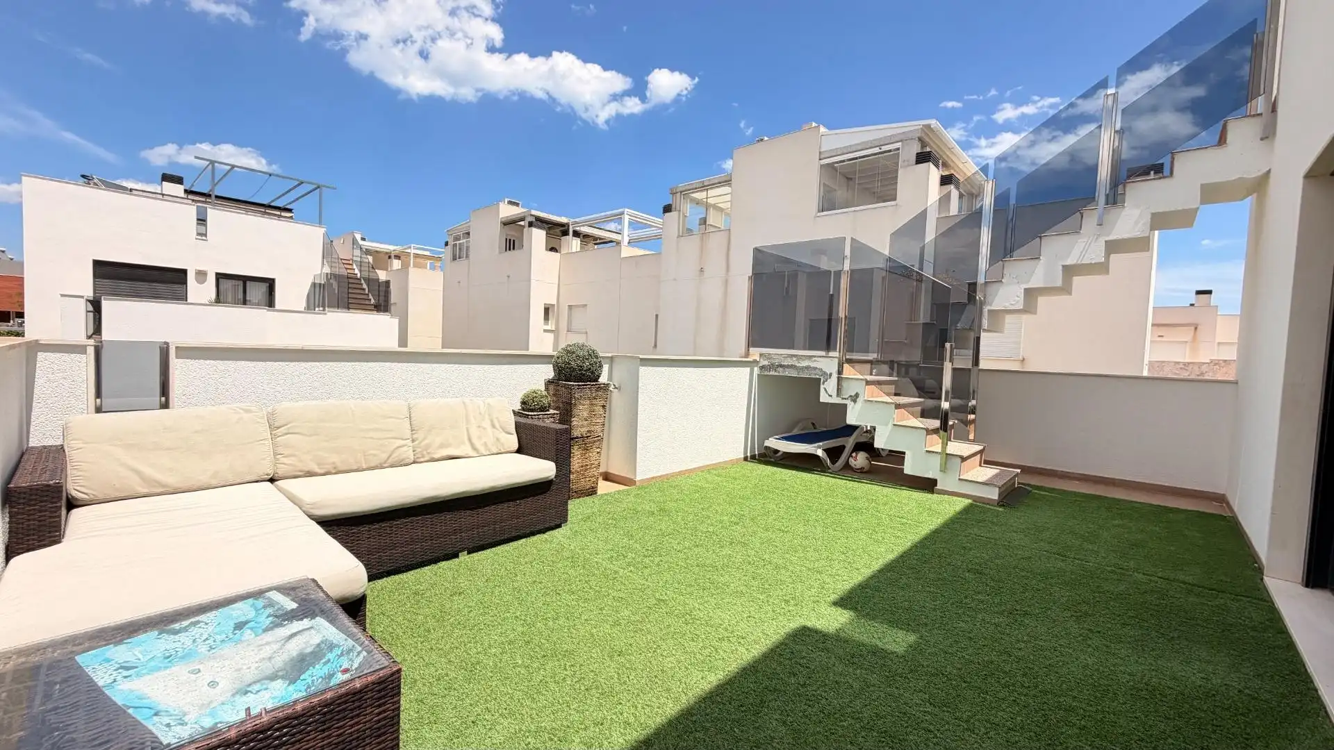 Terrace of Houses for sale in Torrevieja  with Air Conditioner, Private garden and Terrace