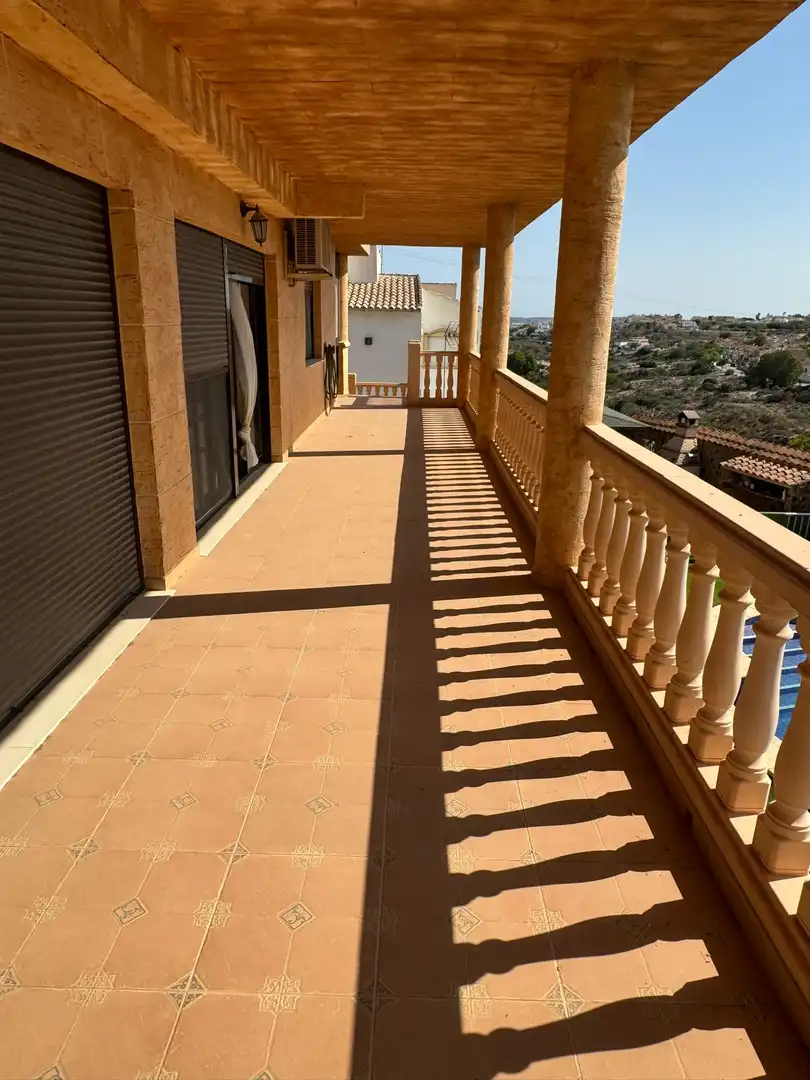 Xalet amb terrassa en venda a Calle Ruinas de Petra, imagen 18