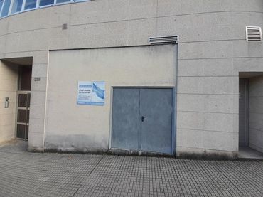 Local comercial en venda a Castiñeiriño - Cruceiro de Sar