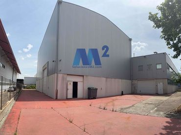 Industrial building for sale in Ecuador