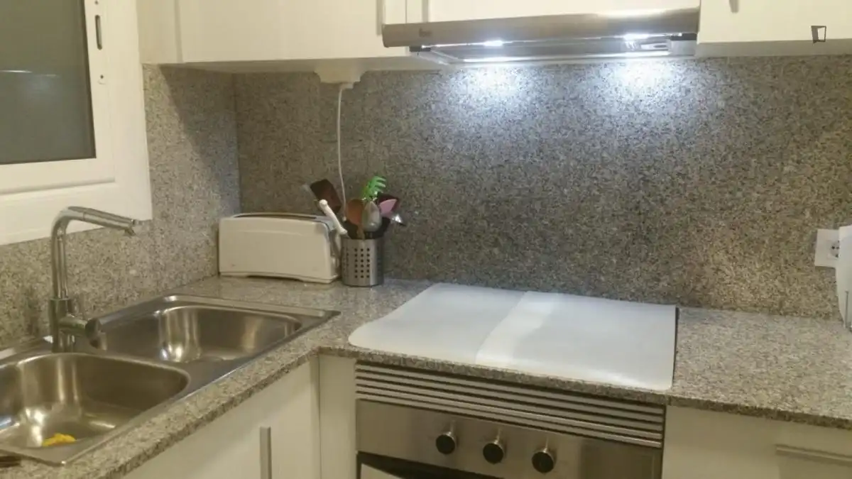 Habitació a Sant Martí de Provençals