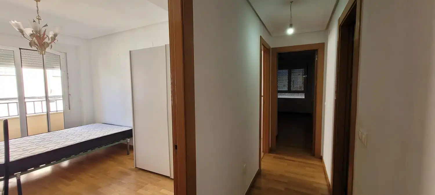 Piso en venta en Balazote con Calefacción, Parquet y Trastero