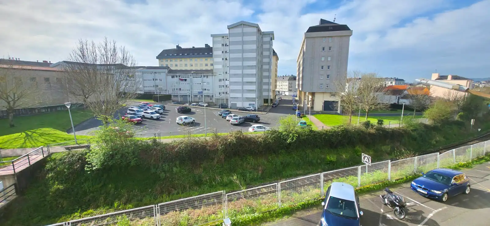 Vista exterior de Piso en venta en Narón con Calefacción, Terraza y Amueblado