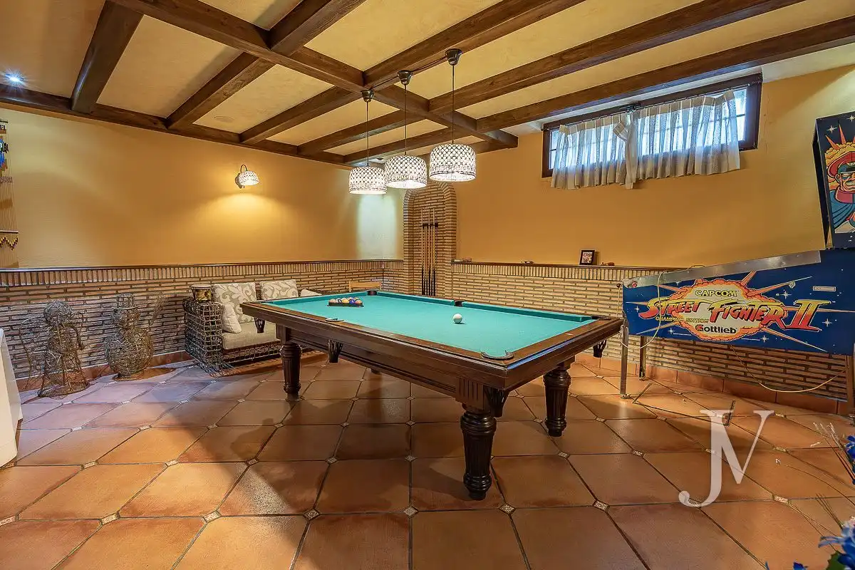 Casa o chalet en venta en El Casar con Aire acondicionado, Calefacción y Jardín privado