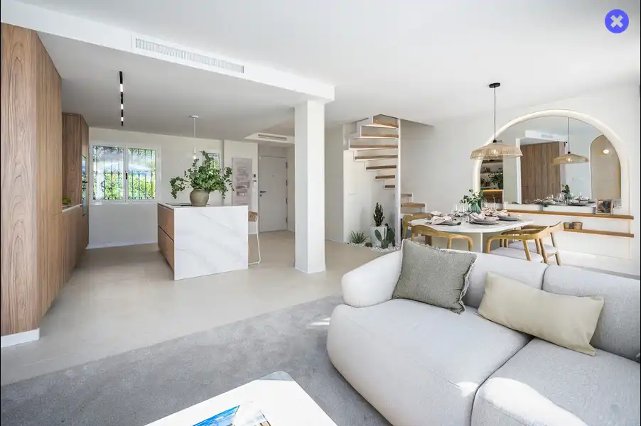 Apartamento con piscina en venta en La Quinta, imagen 2