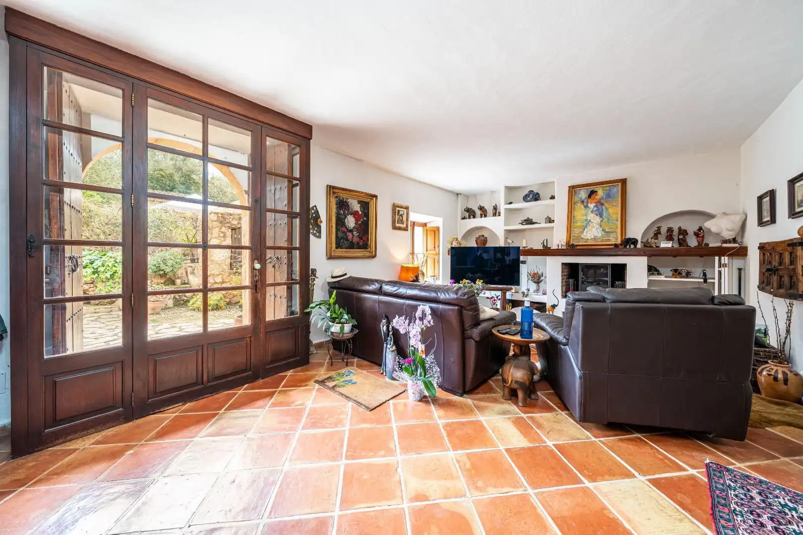 Sala de estar de Finca rústica en venta en Algaida con Aire acondicionado, Calefacción y Jardín privado