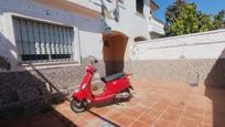 Exterior view of Single-family semi-detached for sale in Espartinas  with Air Conditioner, Heating and Terrace