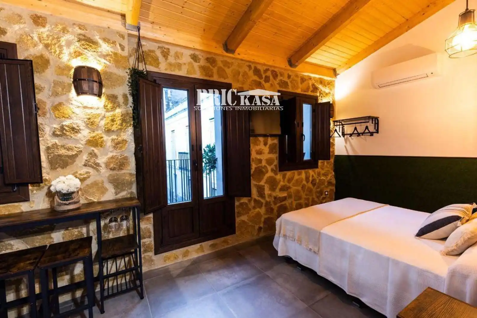 Schlafzimmer von Gebäude zum Verkauf in Cáceres