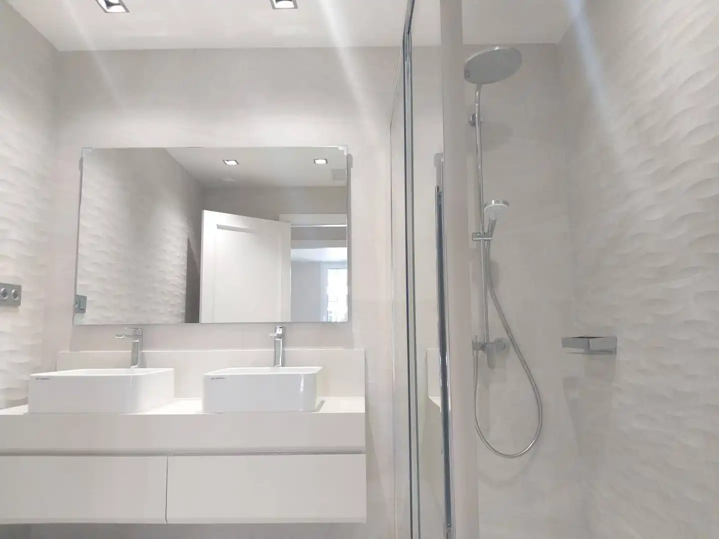 Baño de Piso en venta en Las Palmas de Gran Canaria con Aire acondicionado