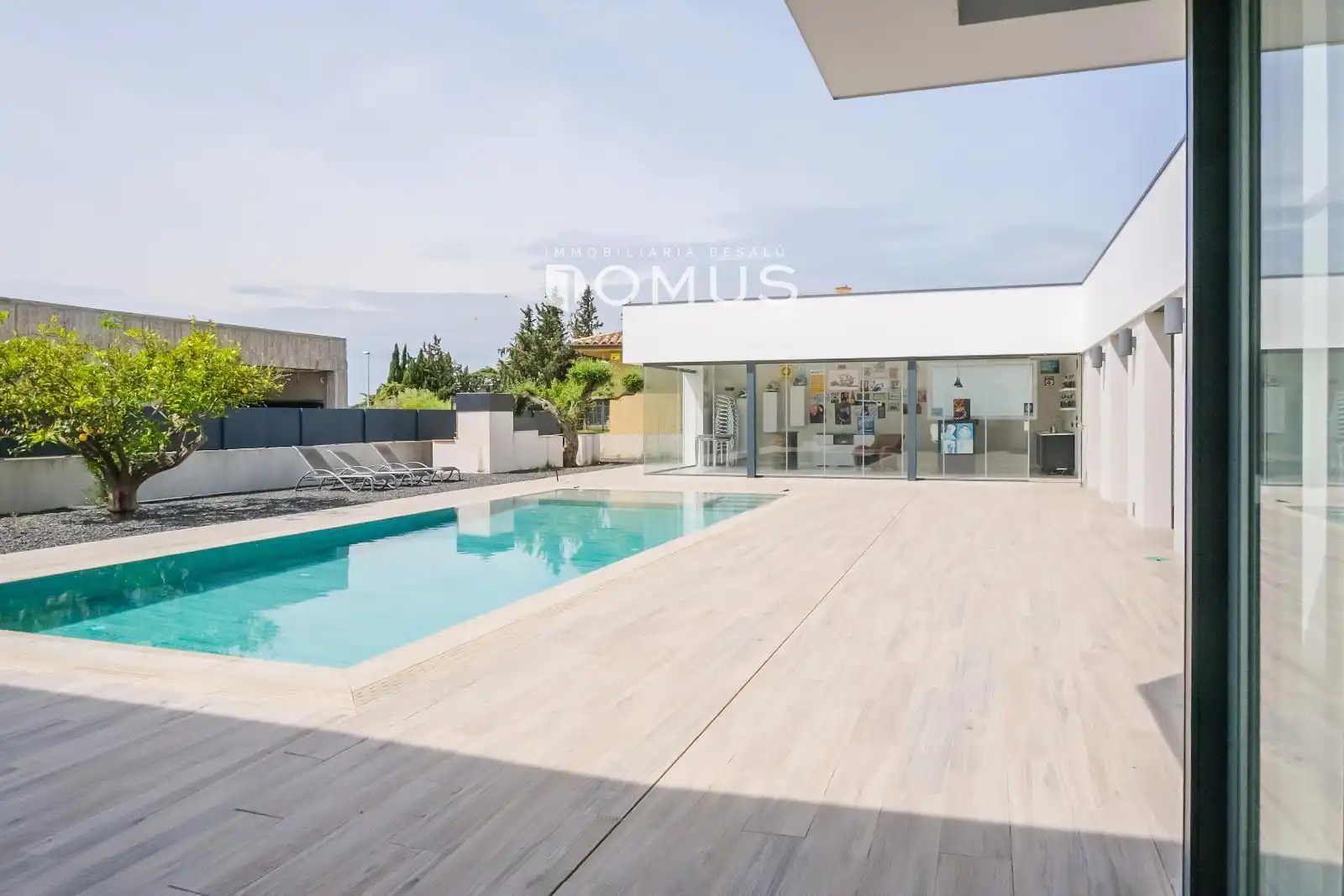 Piscina de Casa o xalet en venda en Sant Climent Sescebes amb Aire condicionat, Calefacció i Jardí privat