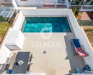 Swimming pool of Single-family semi-detached for sale in Chiclana de la Frontera  with Terrace and Swimming Pool