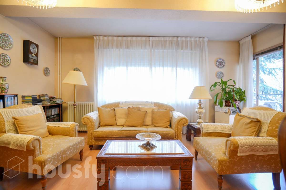 Living room of Flat for sale in  Madrid Capital  with Heating, Terrace and Storage room