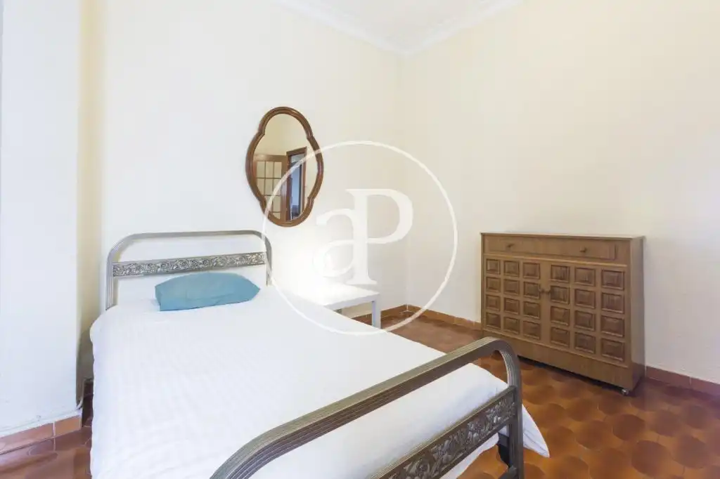 Bedroom of Flat for rent in Valencia  with Furnished