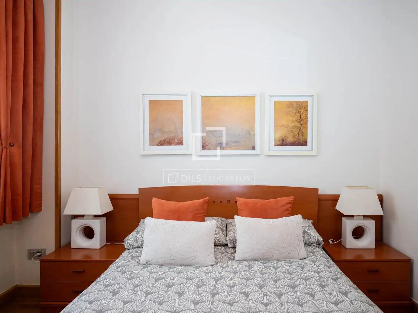 Bedroom of Flat for rent in Madrid  with Air Conditioner, Heating and Private garden