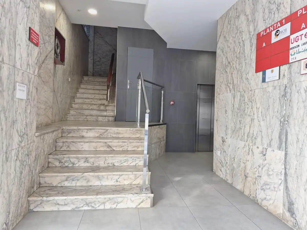 Oficina en venta en Carballo