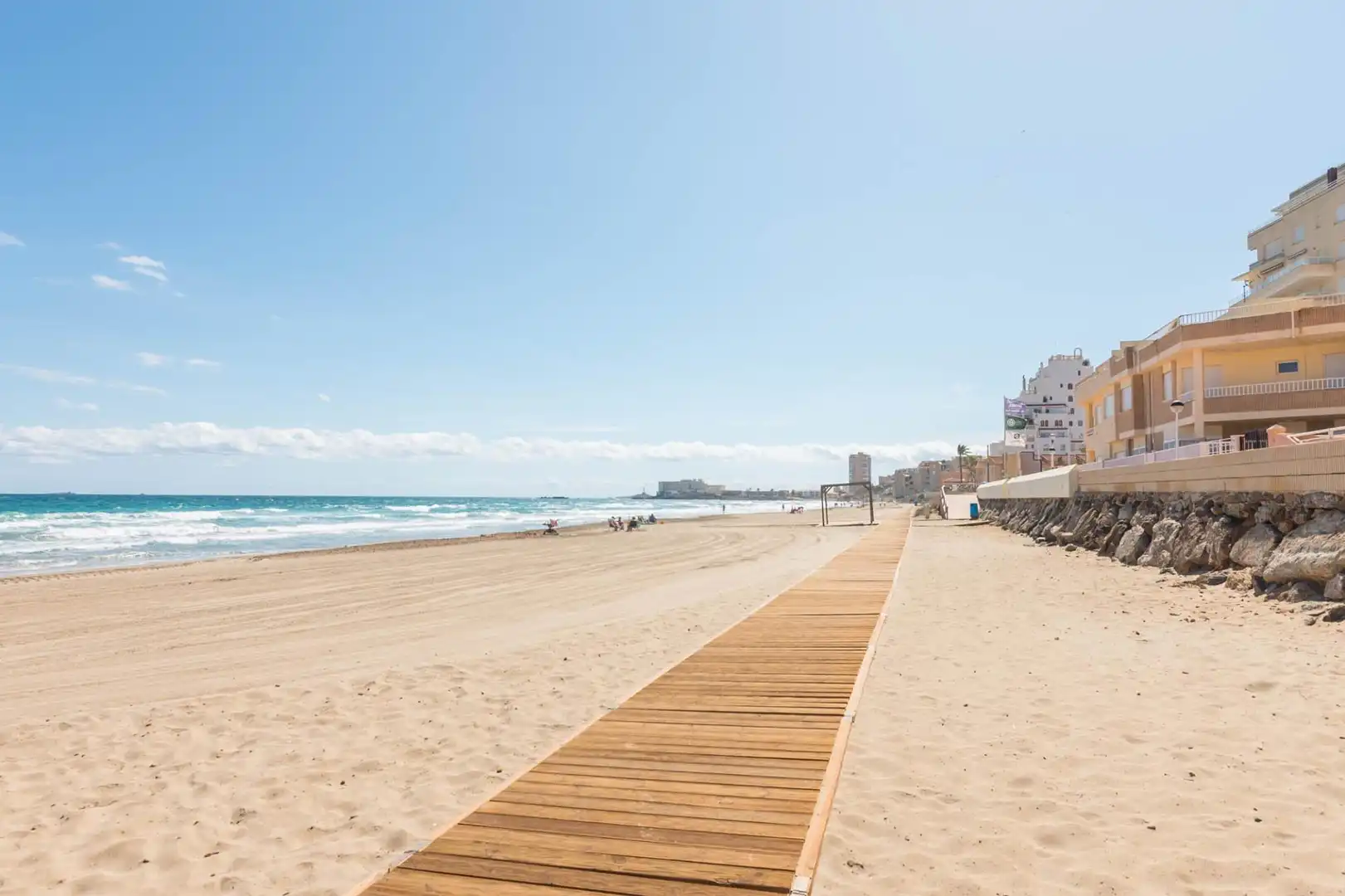 Vista exterior de Dúplex en venda en La Manga del Mar Menor amb Aire condicionat, Calefacció i Terrassa