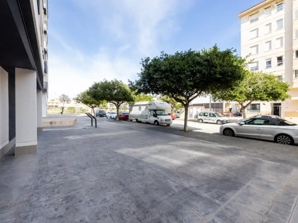 Parkplatz von Geschaftsraum zum Verkauf in Alicante / Alacant