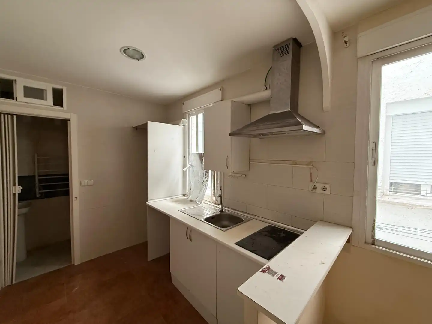 Cocina de Piso en venta en Madrid con Calefacción y Alarma