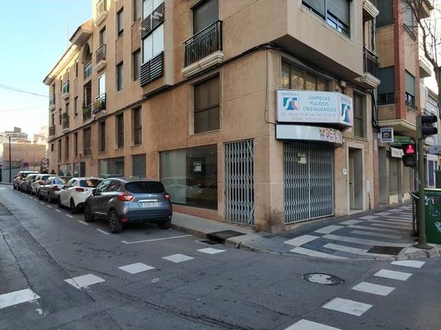 Local comercial en Alquiler en Carrer de Sant Roc, 41 en Plaza Illes Columbretes