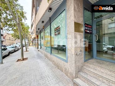 Locale commerciale in affitto a Can Feu - Gràcia