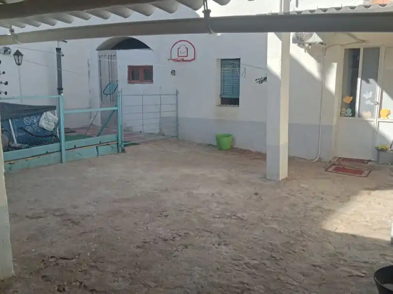 House with garden for sale in Avenida España 14, imagen 4