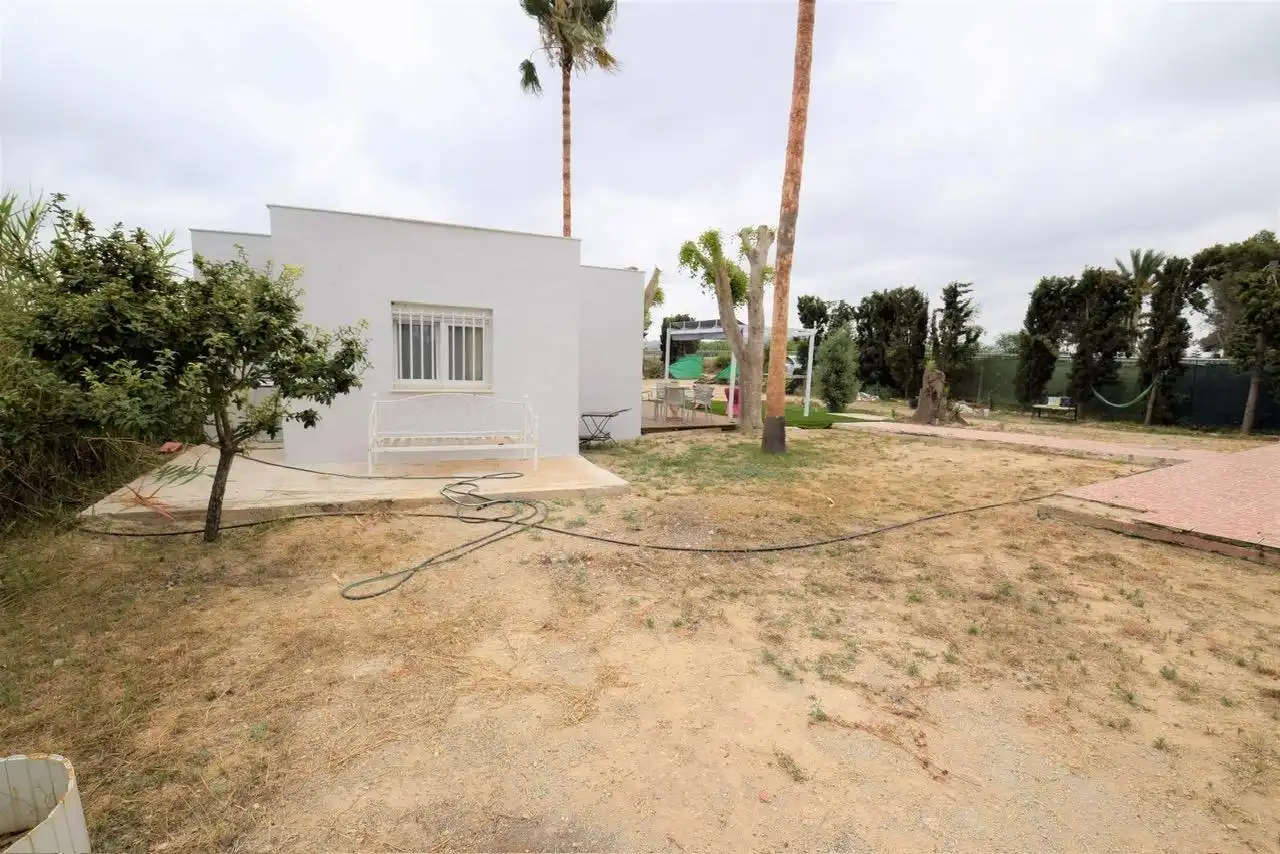 Jardín de Finca rústica en venta en Daya Vieja