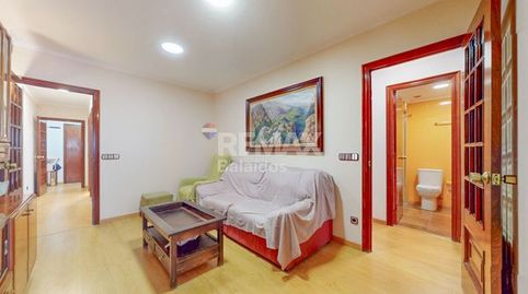 Foto 3 de Piso en venta en Rúa Do Conde de Torrecedeira, Berbés - Peritos, Vigo