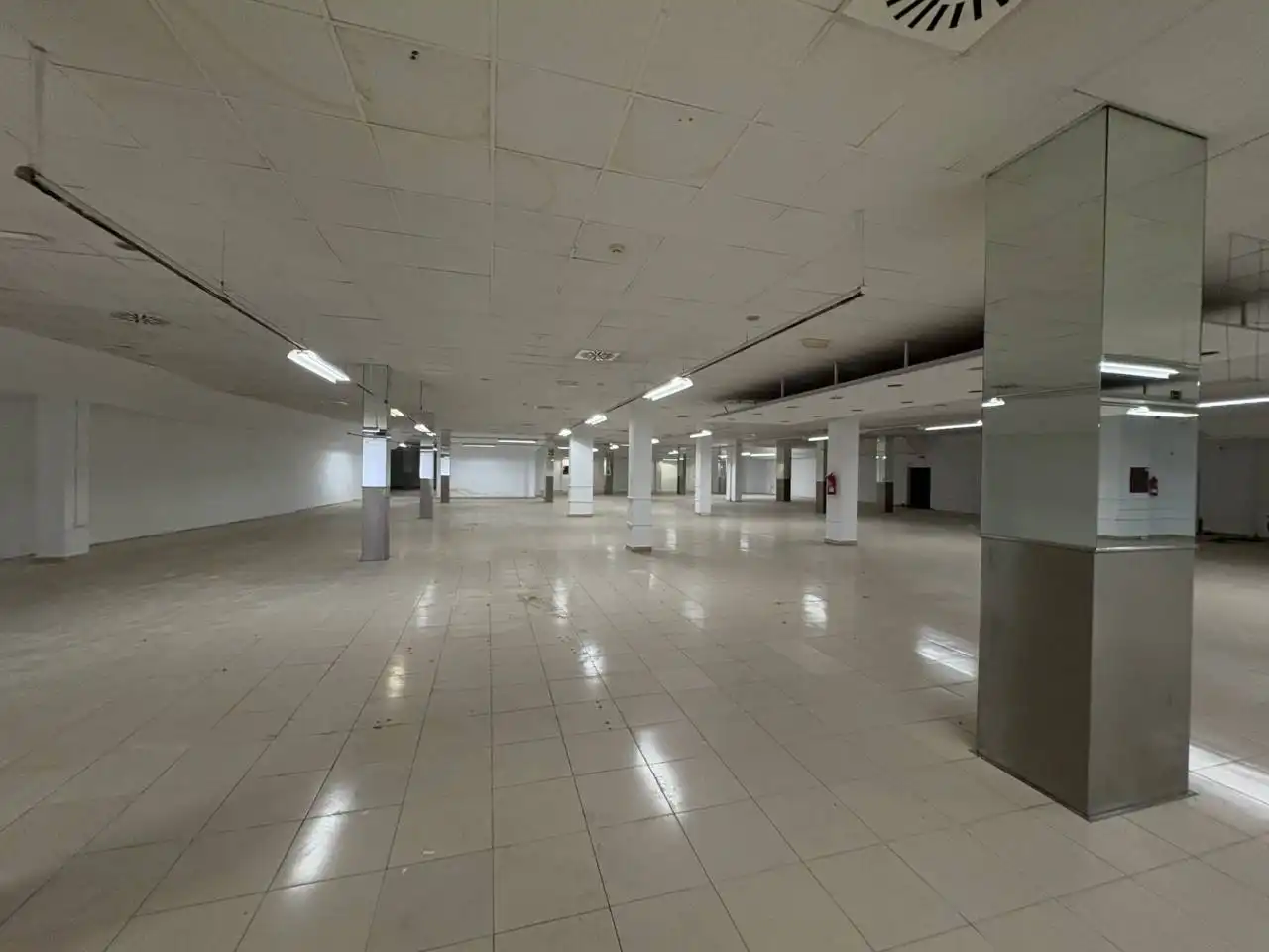 Business premises for sale in Avenida Andalucía, imagen 7