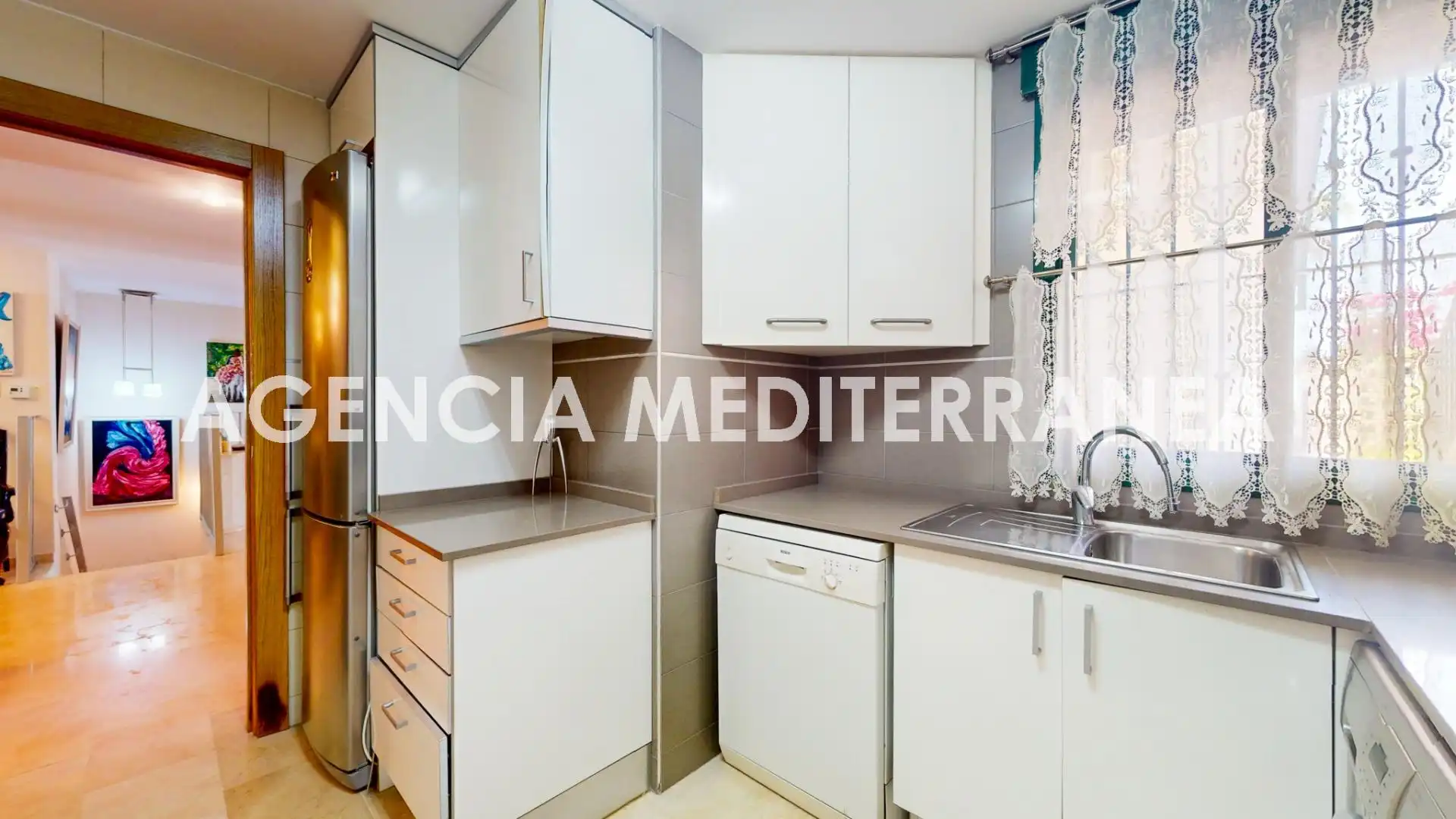 Maisonette zum Verkauf in Calle de Isabel de Villena, La Malva-rosa