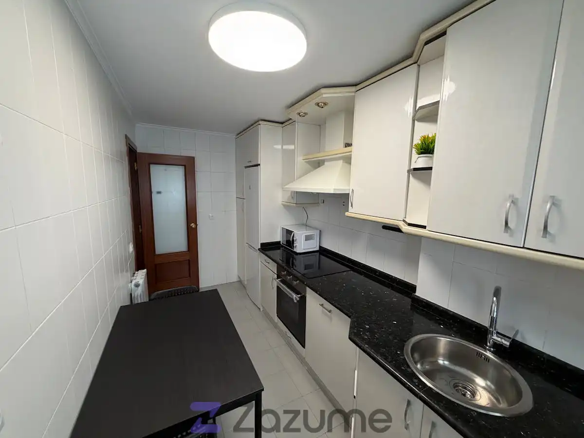 Kitchen of Flat for rent in Santander  with Heating, Parquet flooring and Storage room