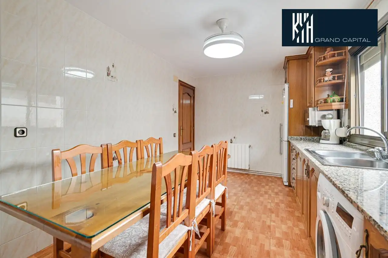 Casa amb terrassa en venda a Carrer Carrer Rovelló, imagen 13