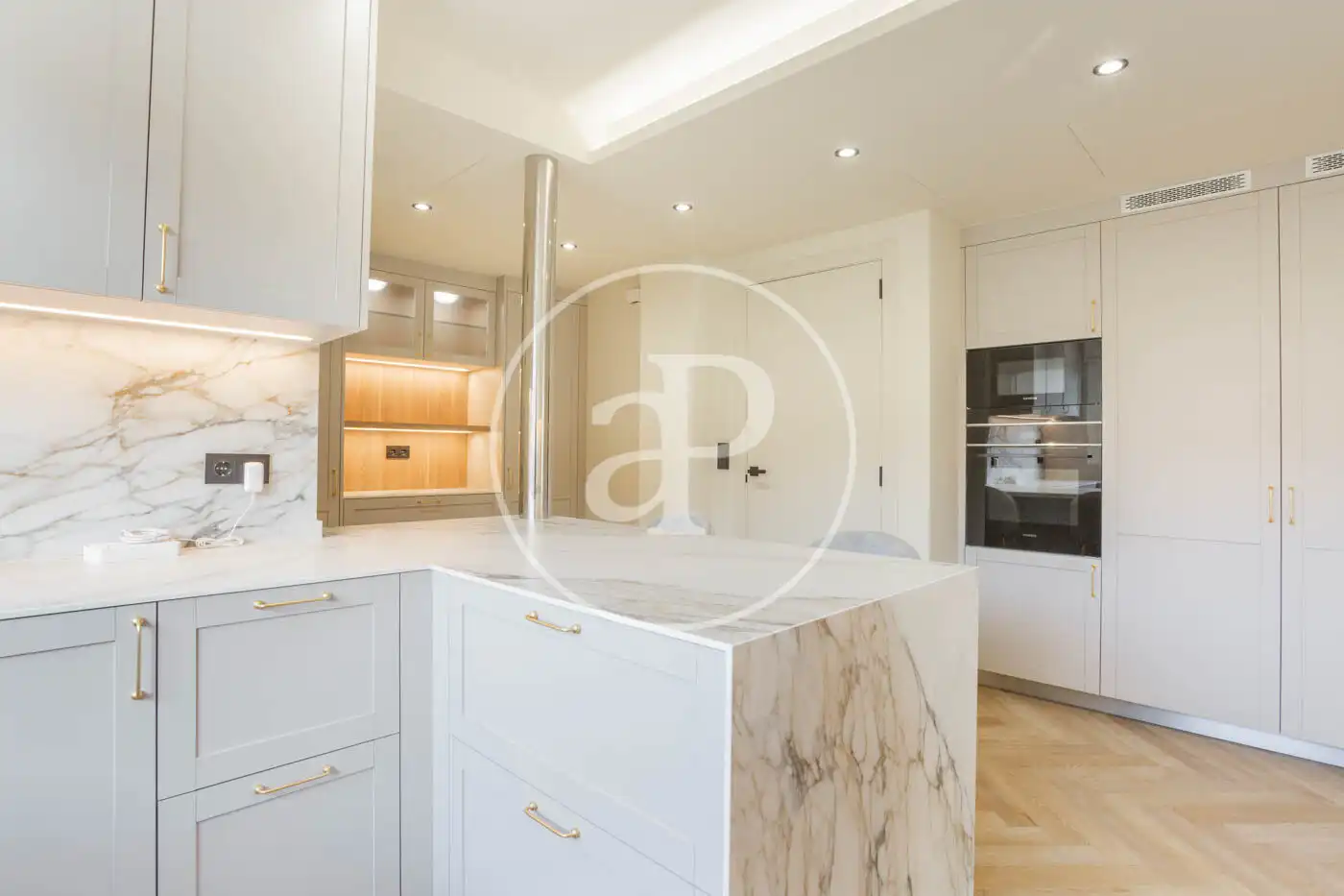 Kitchen of Flat for rent in Barcelona  with Air Conditioner, Heating and Private garden
