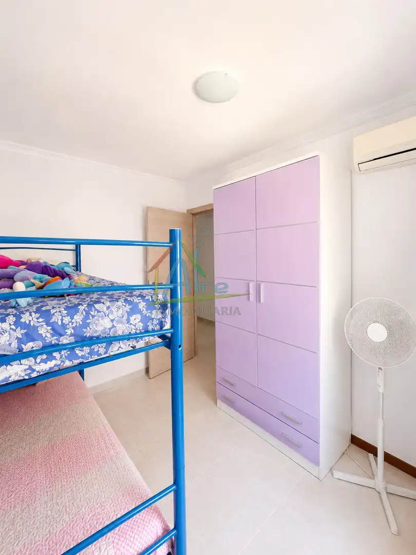Schlafzimmer von Maisonette zum Verkauf in Isla Cristina mit Klimaanlage, Terrasse und Möbliert
