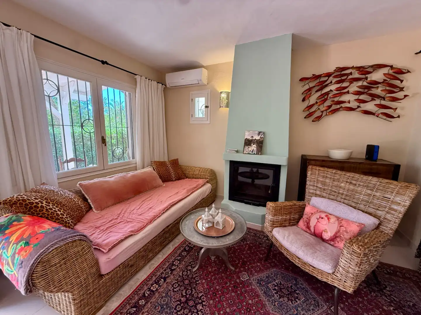 Sala de estar de Casa o chalet en venta en Santa Eulària des Riu con Aire acondicionado, Calefacción y Terraza