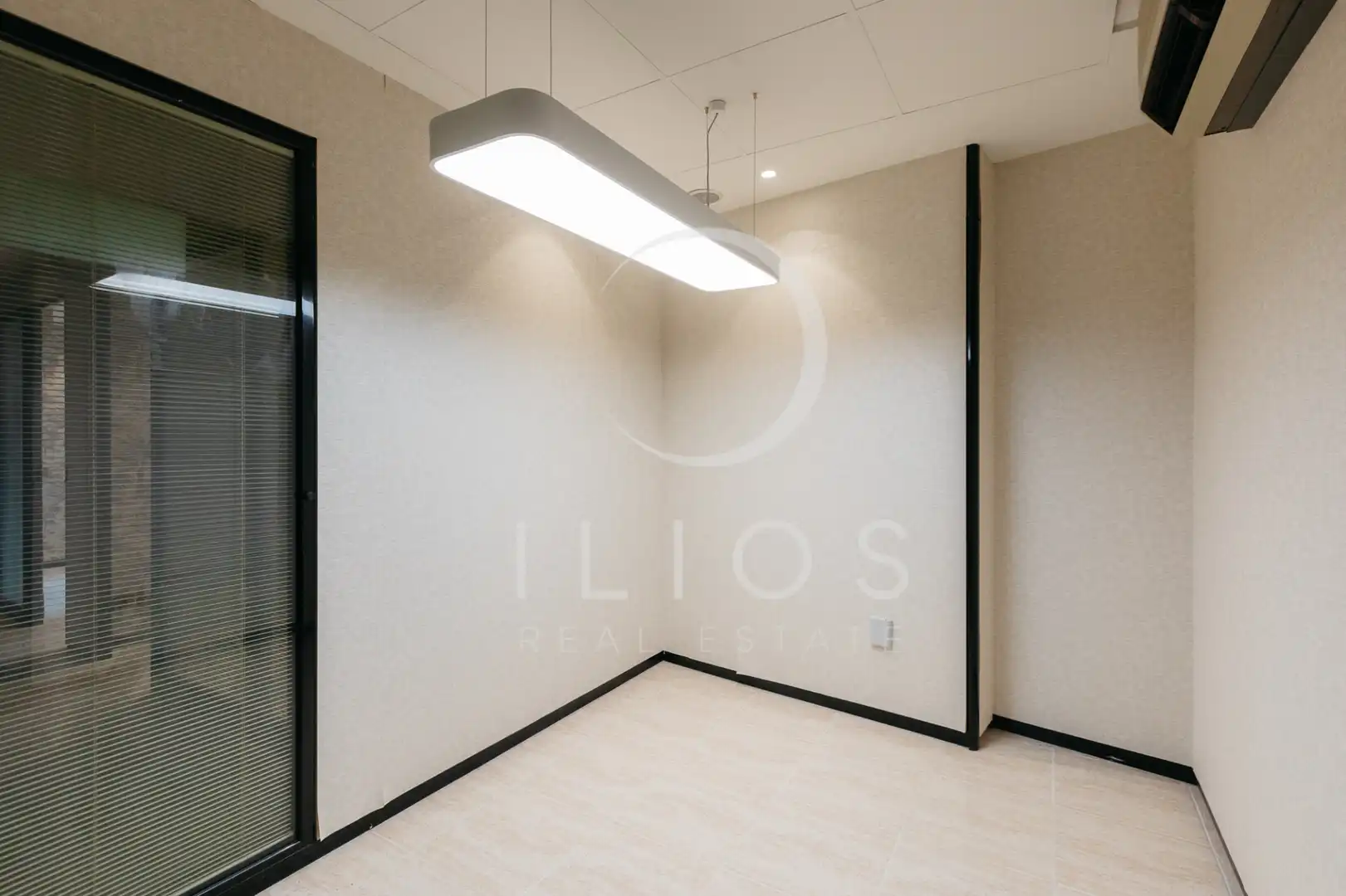Oficina en venta en Valencia con Aire acondicionado y Balcón