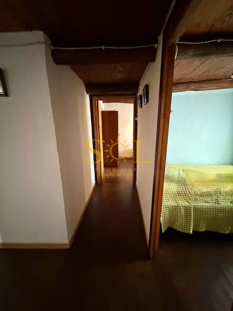 Casa o xalet en venda en Los Barrios de Luna  amb Calefacció i Moblat