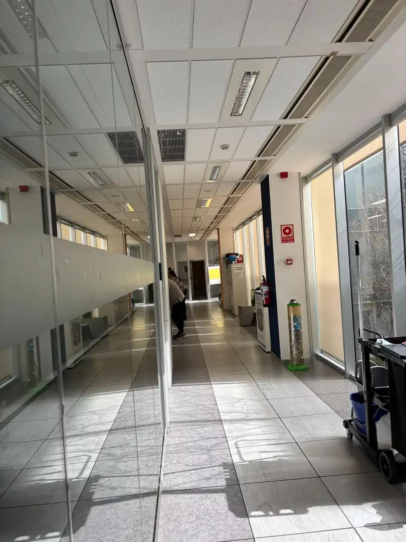 Immobles singulars amb ascensor en venda a Avenida Avenida Ramón y Cajal, imagen 30