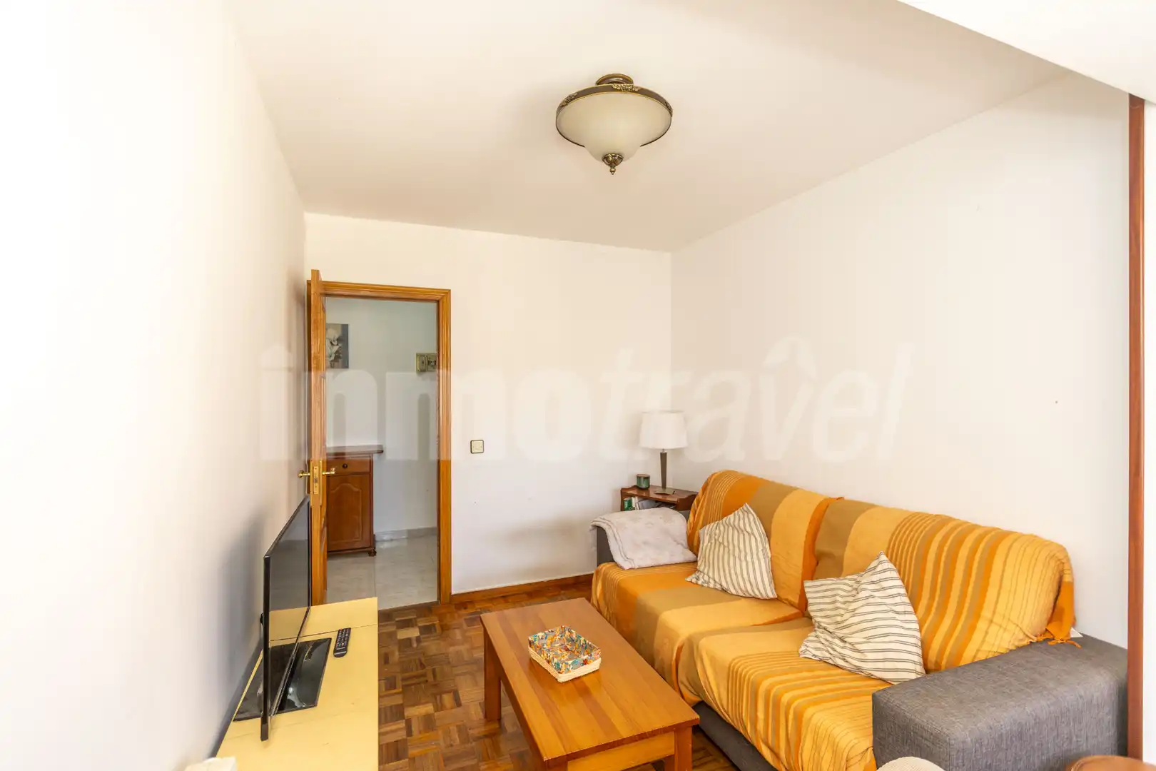 Piso con ascensor en venta en Rúa das Flores, imagen 10