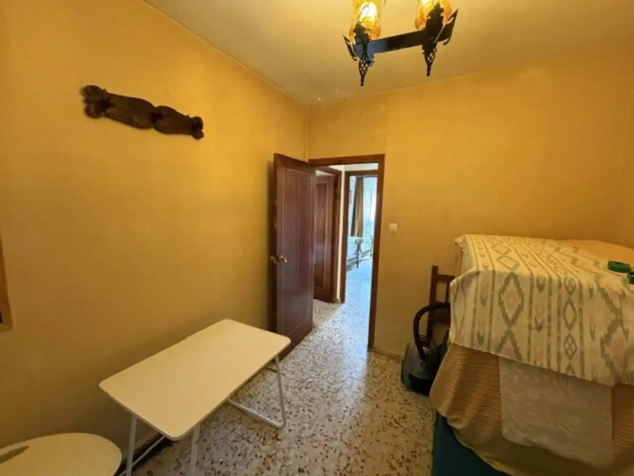 Dormitori de Casa o xalet en venda en Rascafría amb Jardí privat, Terrassa i Moblat