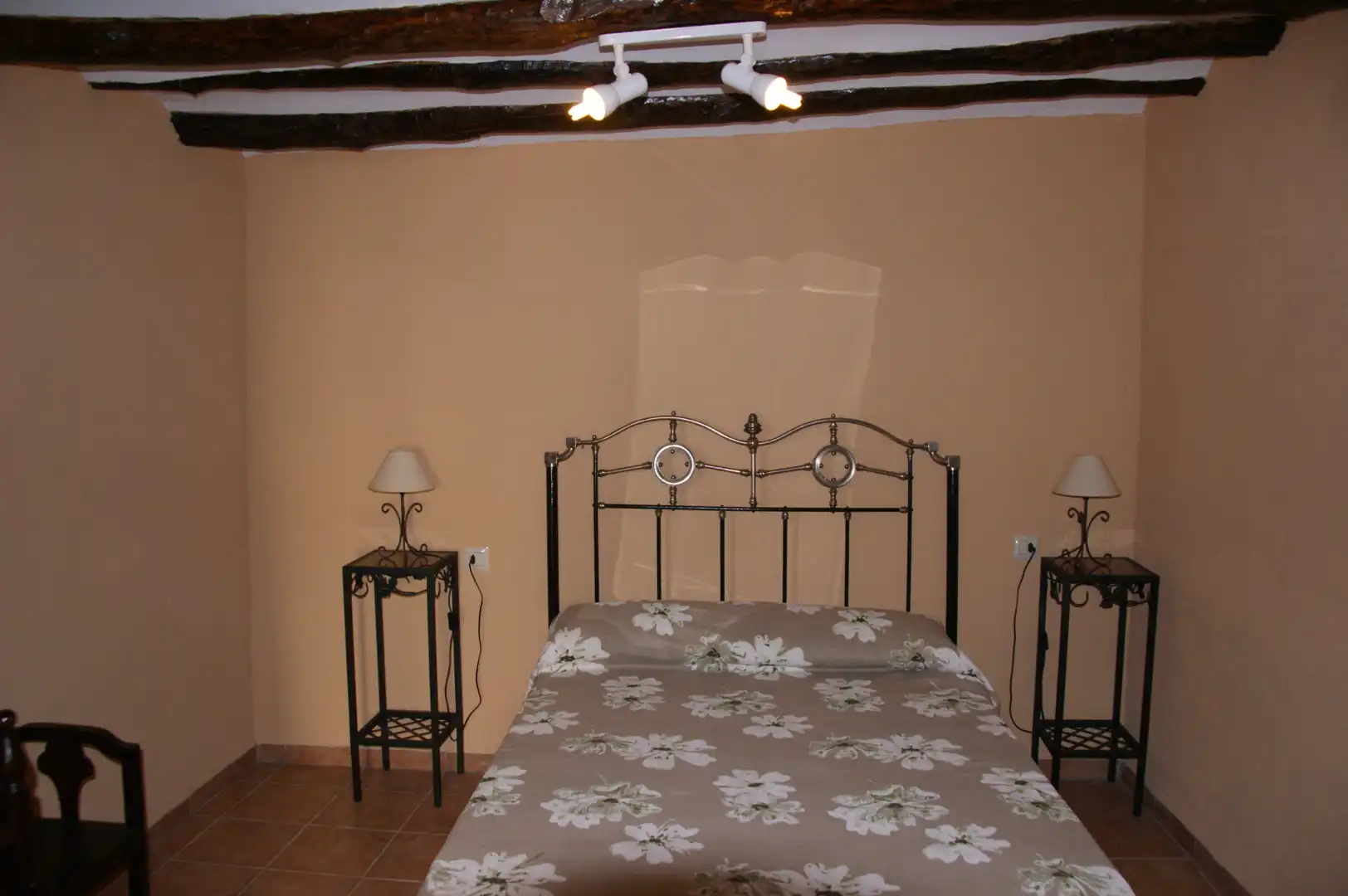 Habitación de Casa o chalet en venta en Castellote con Calefacción, Jardín privado y Amueblado