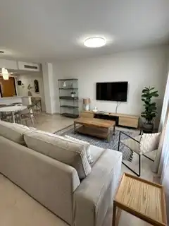 Sala d'estar de Dúplex de lloguer en Las Palmas de Gran Canaria amb Aire condicionat, Moblat i Forn