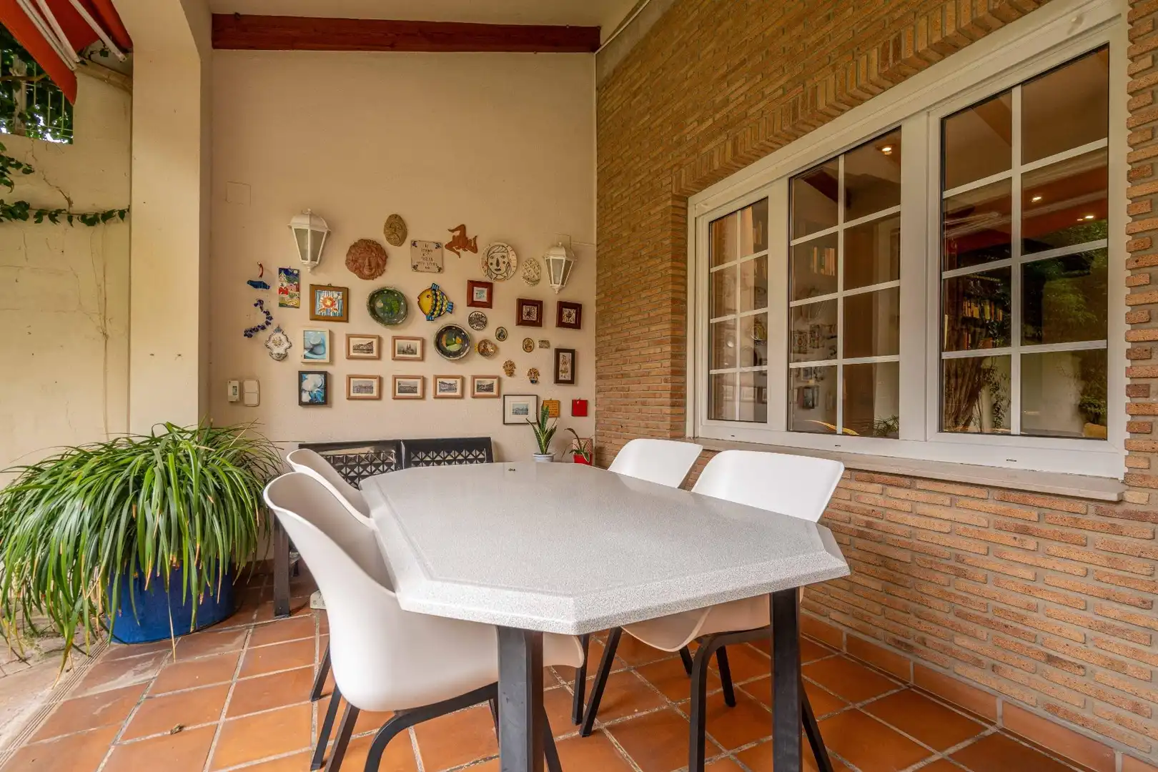 Menjador de Casa o xalet en venda en Canals amb Aire condicionat, Calefacció i Jardí privat