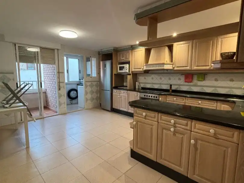 Kitchen of Flat for rent in El Pilar