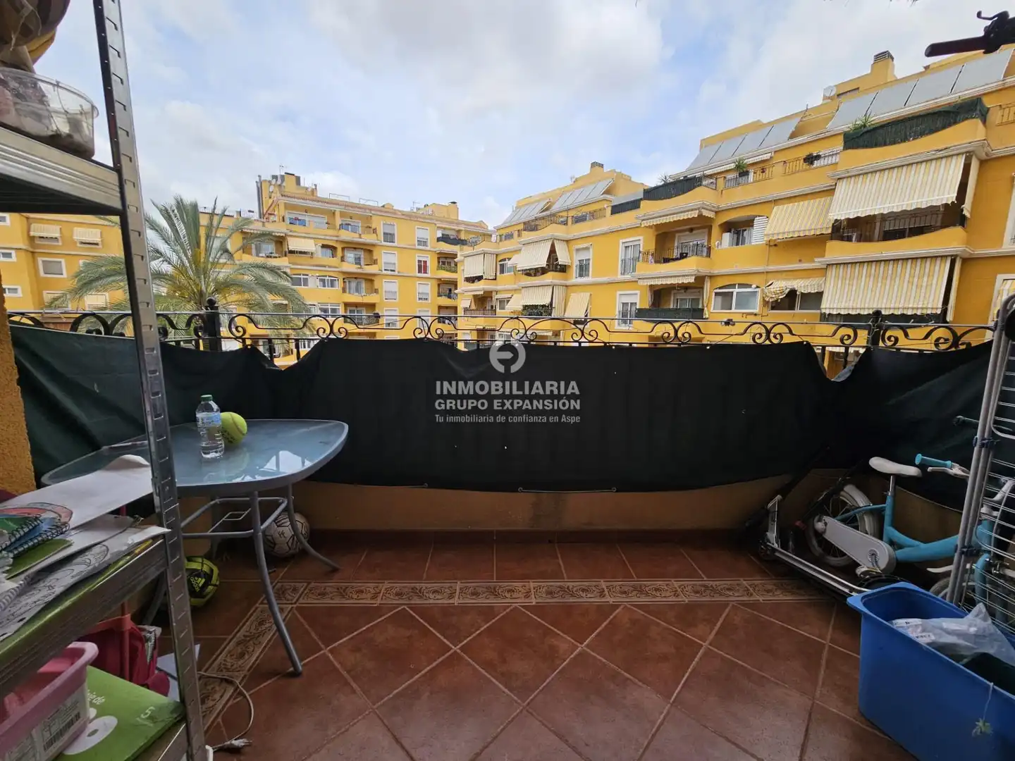 Terrasse von Wohnung zum Verkauf in Aspe mit Abstellraum, Balkon und Gemeinschaftspool