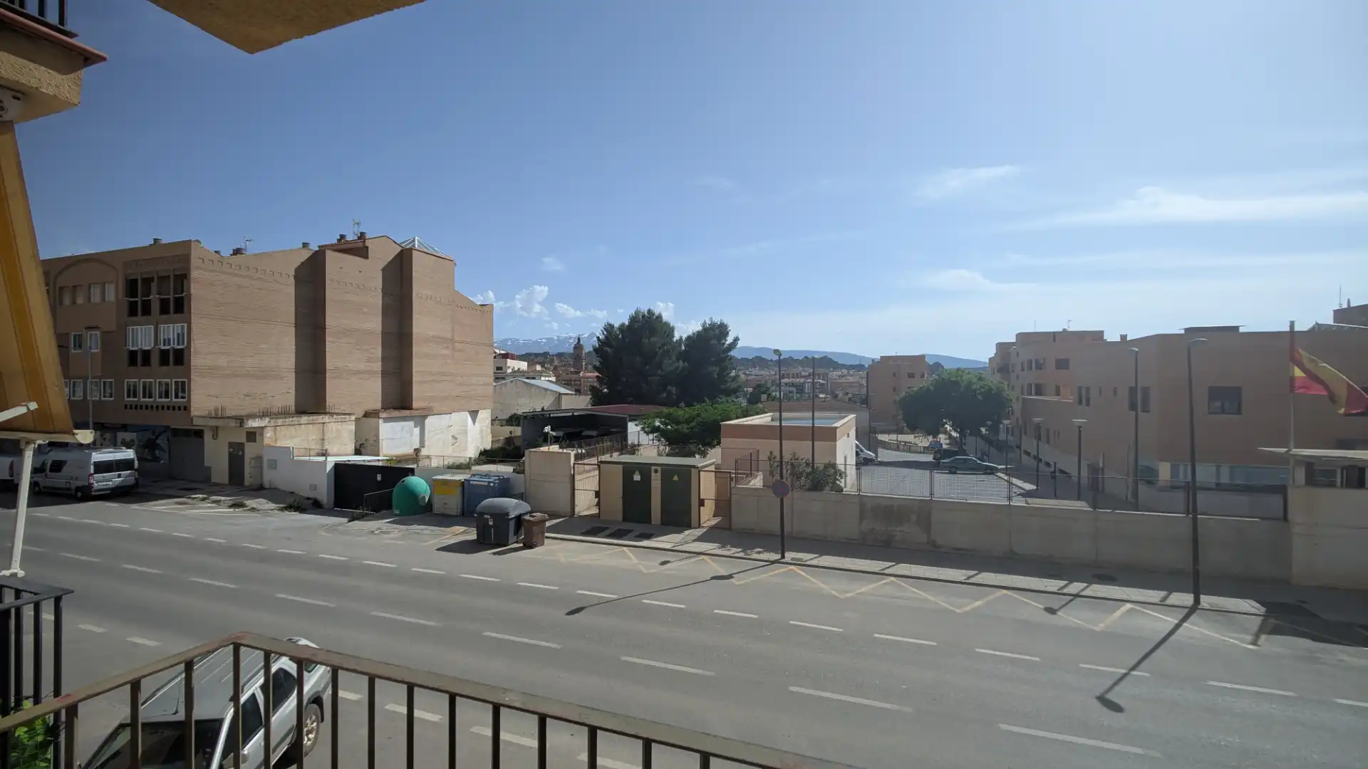 Vista exterior de Casa adosada en venta en Guadix con Calefacción
