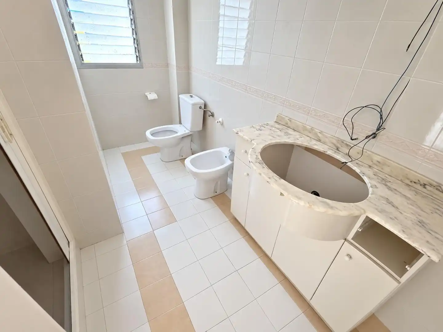 Baño de Piso en venta en Alzira con Balcón