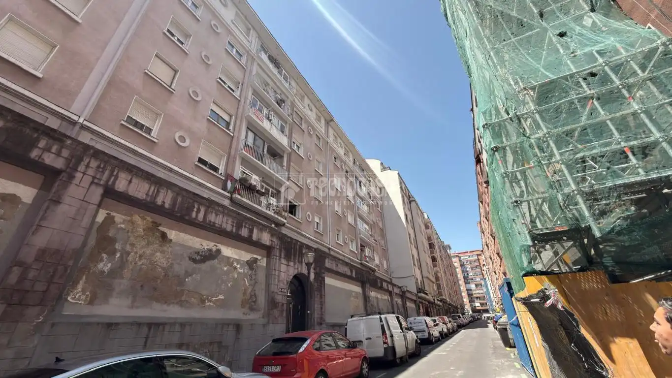 Vista exterior de Piso en venta en Bilbao 