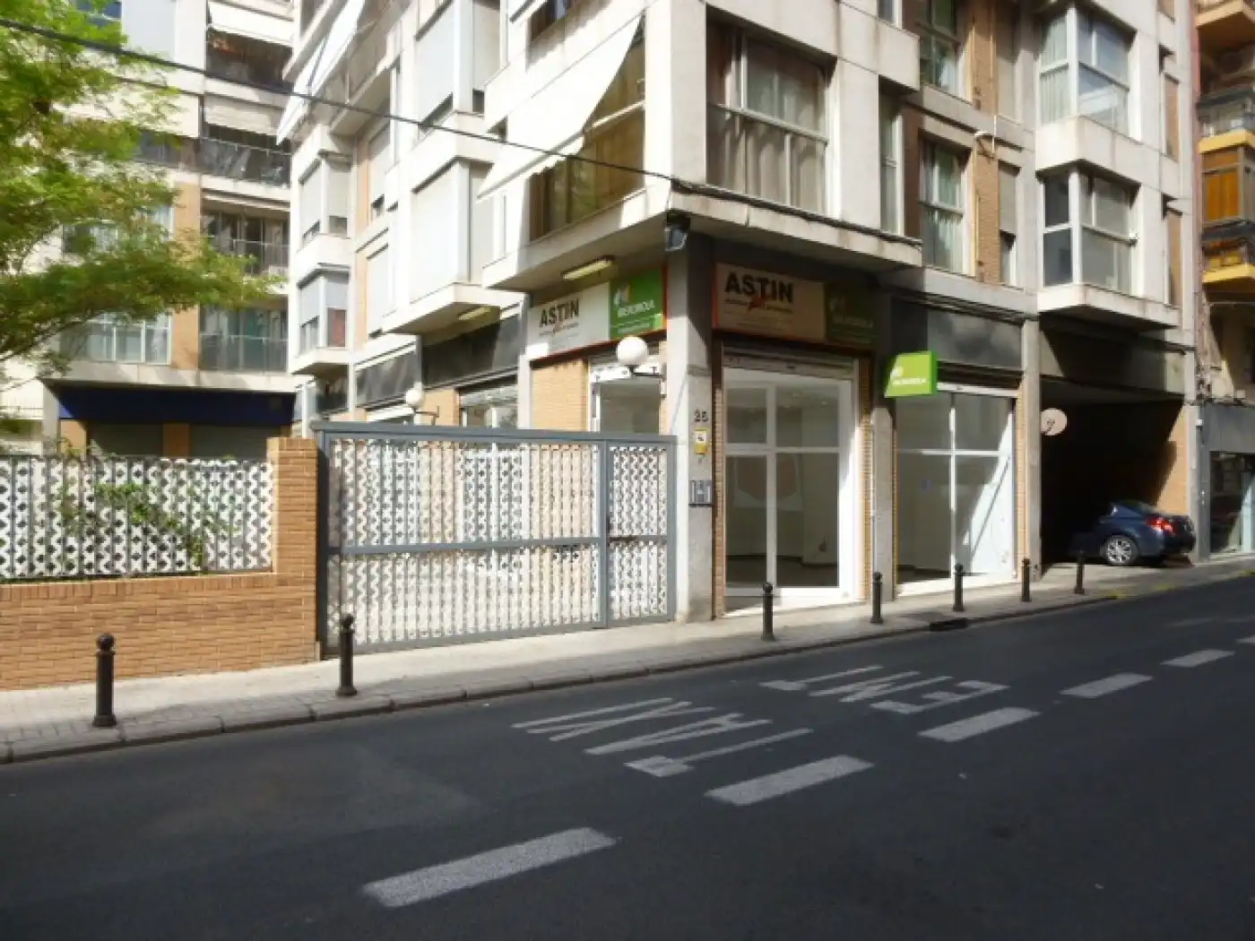 Vista exterior de Local de alquiler en Valencia con Aire acondicionado
