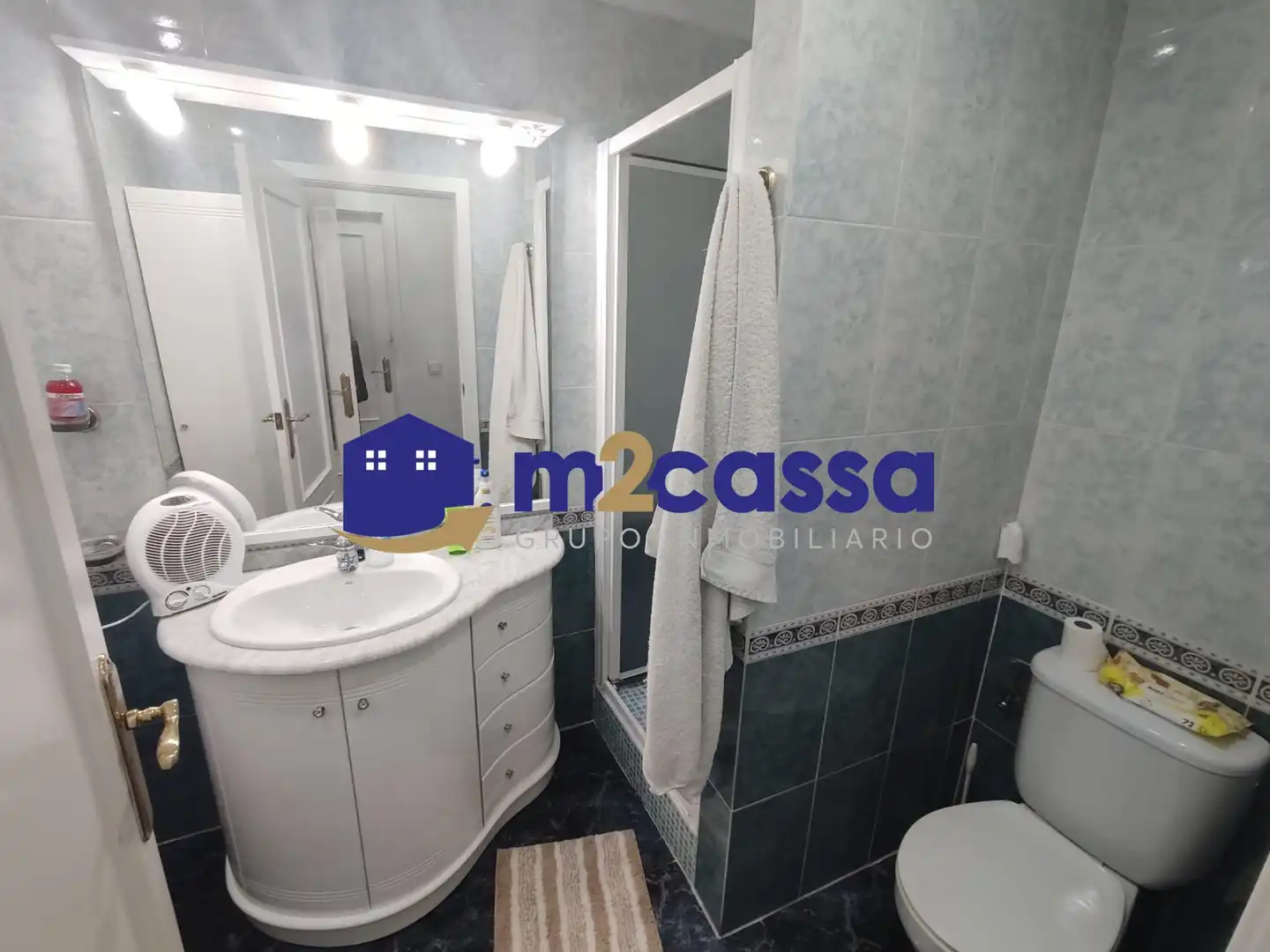 Bathroom of Flat for sale in Lorca  with Air Conditioner and Balcony